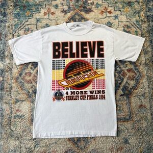 Vintage NHL Vancouver Canucks Stanley Cup Finals T-shirt Medium